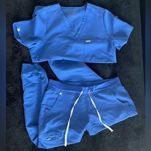 Royal blue Figs scrub set